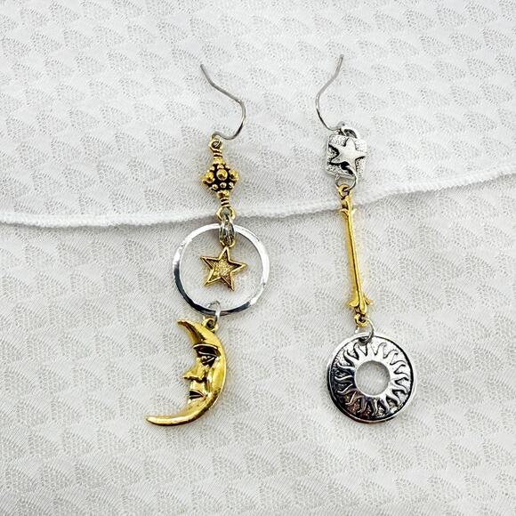 Mismatched Mixed Metal Celestial Star Moon Sun Dangle Drop Earrings - Picture 1 of 4